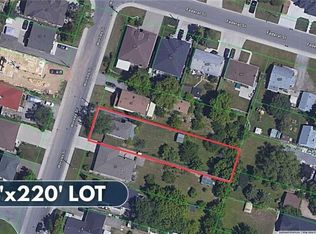 22 Worsley St, Hamilton, ON L8E 2E7