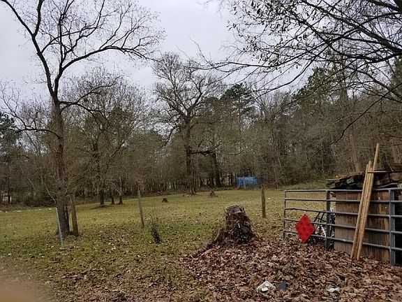 4th image of 11926 N Lakewood Dr