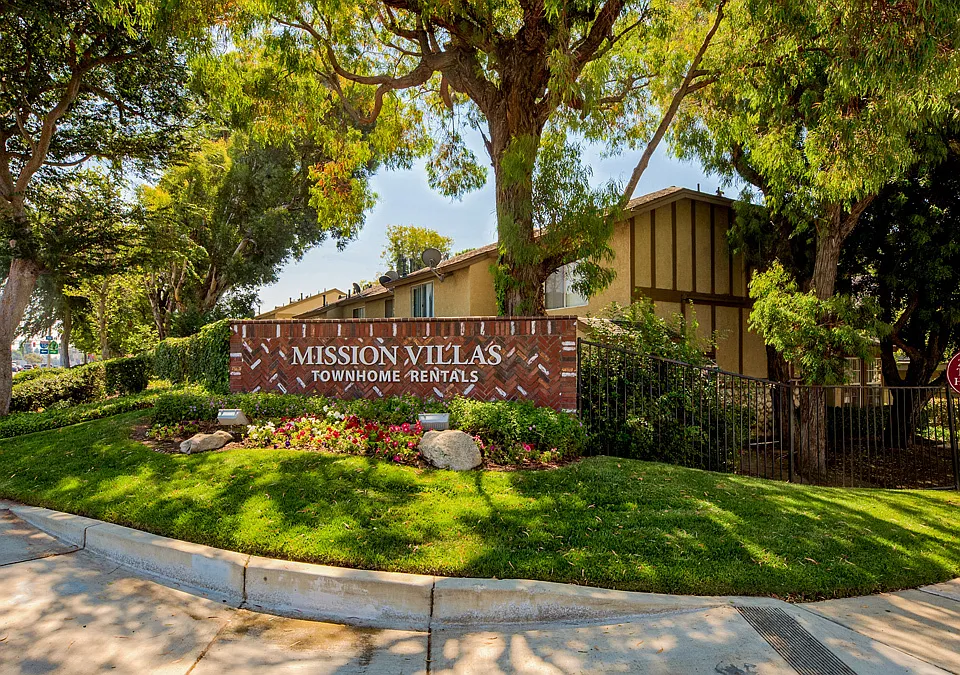 Mission Villas