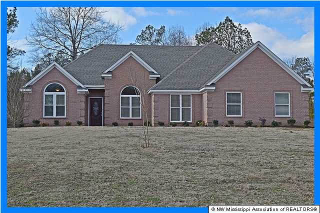 1st image of 941 Stacey Dr