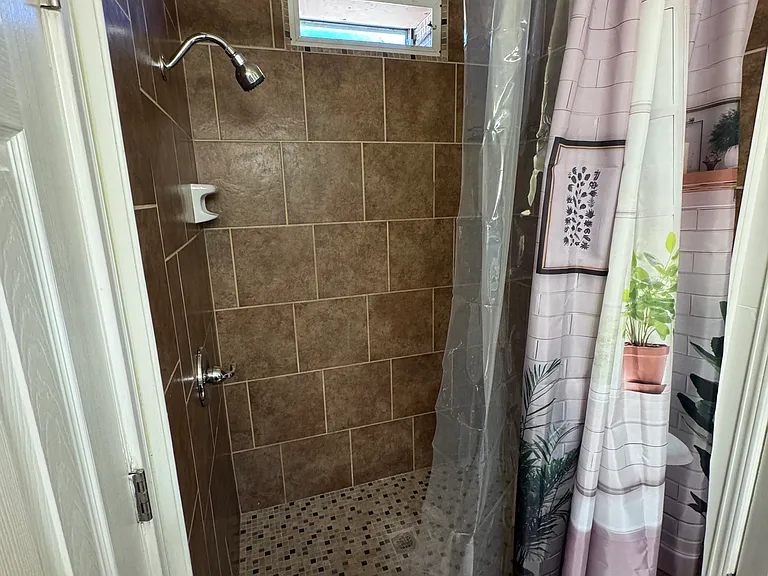 3603 Maple Ave — Photo 12