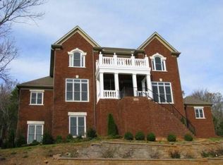 1233 Deborah Dr SE, Huntsville, AL 35801