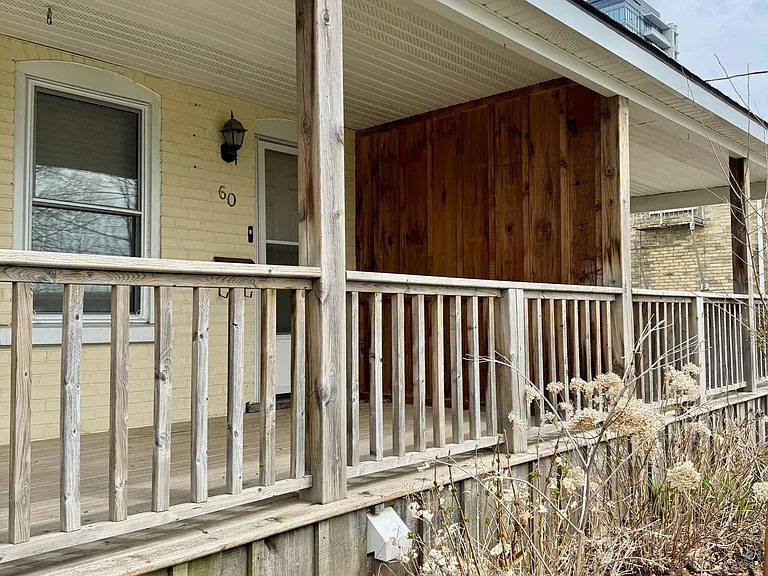 60 Walter St — Photo 1