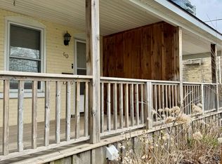 60 Walter St, Kitchener, ON N2G 1S1