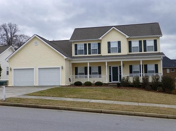 1st image of 1095 Carriage Hills Pl