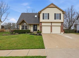 6228 W 156th St, Overland Park, KS 66223