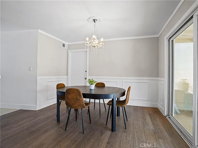 1112 E Avenue J4 — Photo 11