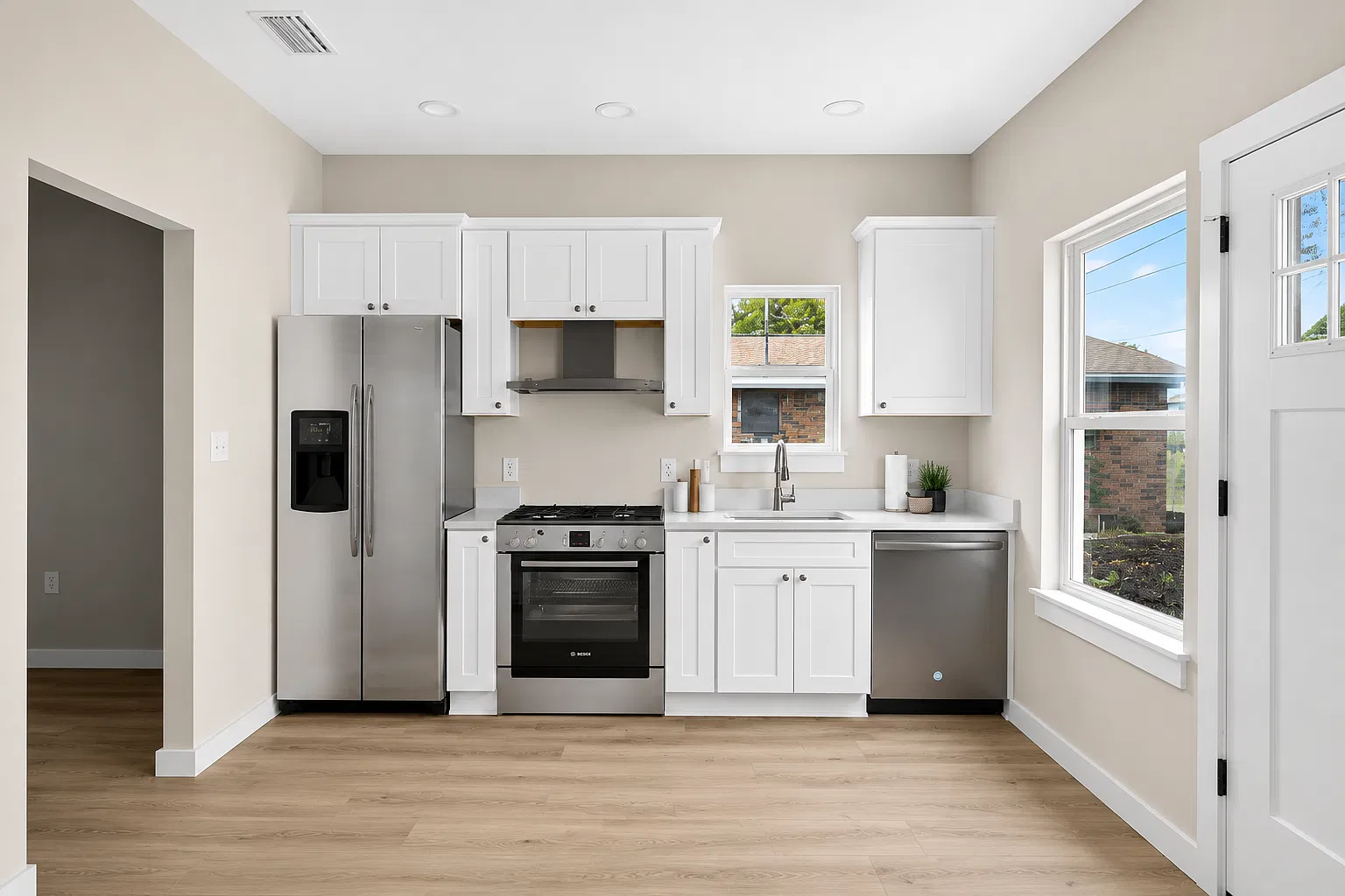 1 bed, $1,150 — Photo 2