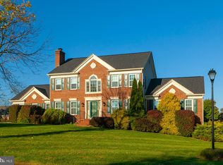 1220 Cloverdale Rd, Charles Town, WV 25414