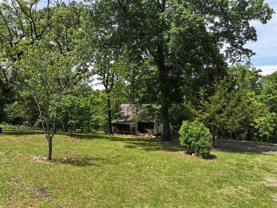 1st image of 589 Hickory Lane