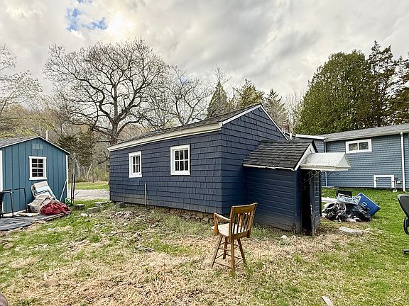3rd image of 15 Beecher Road
