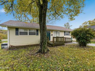 113 Beverly Cir, Oak Ridge, TN 37830