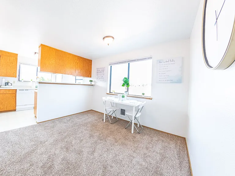 3601 & 3609 I St NE — Photo 8