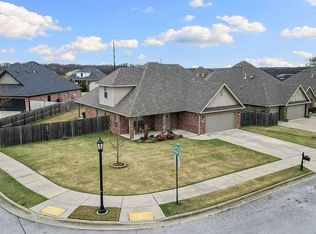 4290 Sussex Cv, Springdale, AR 72762