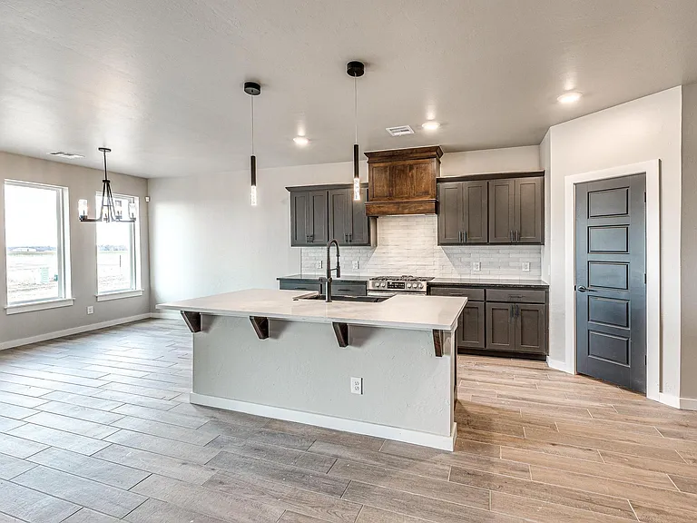 109 Carlow Way — Photo 23
