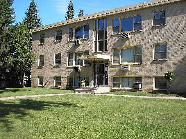 Lexlawn Apartments — Photo 1