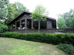 Orchard Hill Rd, Gallipolis, OH 45631