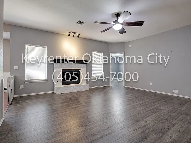 6016 SE 82nd Pl — Photo 8
