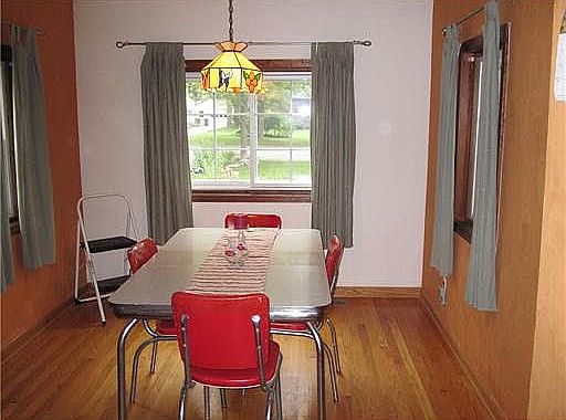 3rd image of 2714 Elmwood Ave