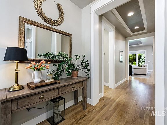 3rd image of 5853 S Palatino Way