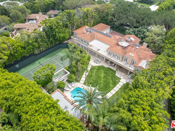 407 Robert Ln, Beverly Hills, CA 90210