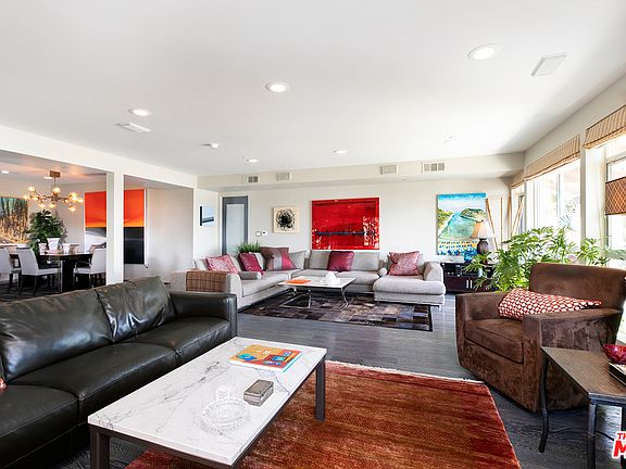 2nd image of 8703 W West Knoll Dr #105
