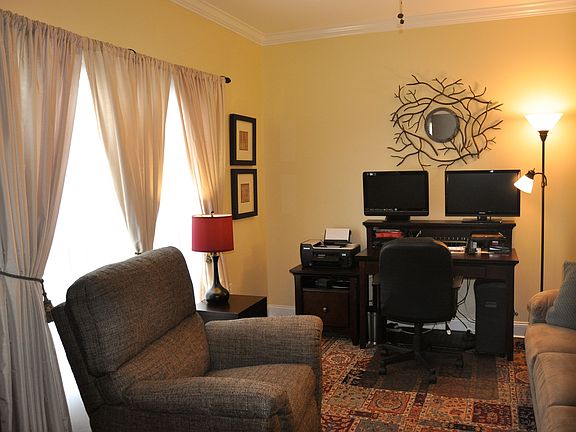 5th image of 128 Mill Park Ln