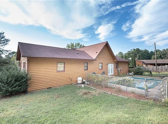 4th image of 3292 Placid Ct