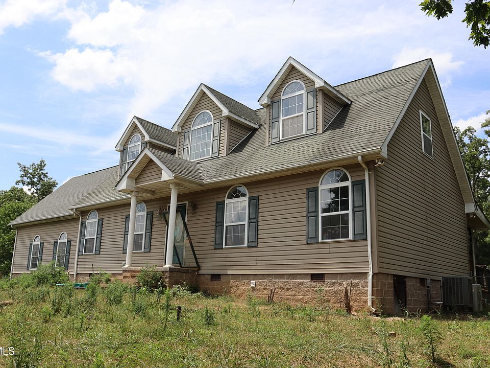 2497 Upper Copper Creek Rd, Castlewood, VA 24224 MLS 9968862 Zillow