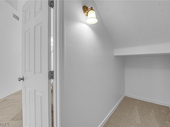 5th image of 7940 Quail Harbor St