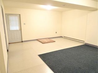 215 Heatherwood Dr, Ephrata, PA 17522