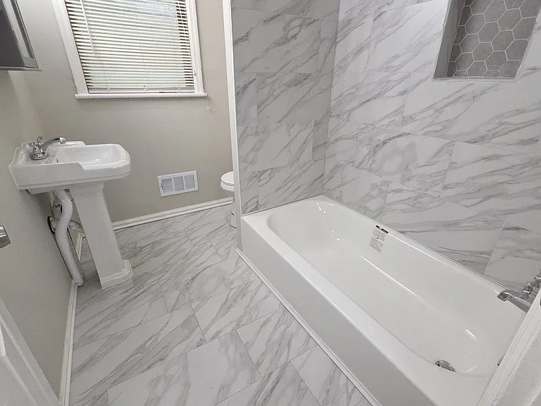 3224 Wesley Chapel Rd — Photo 10