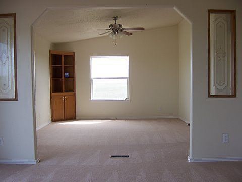 2nd image of 36235 Bowen Rd