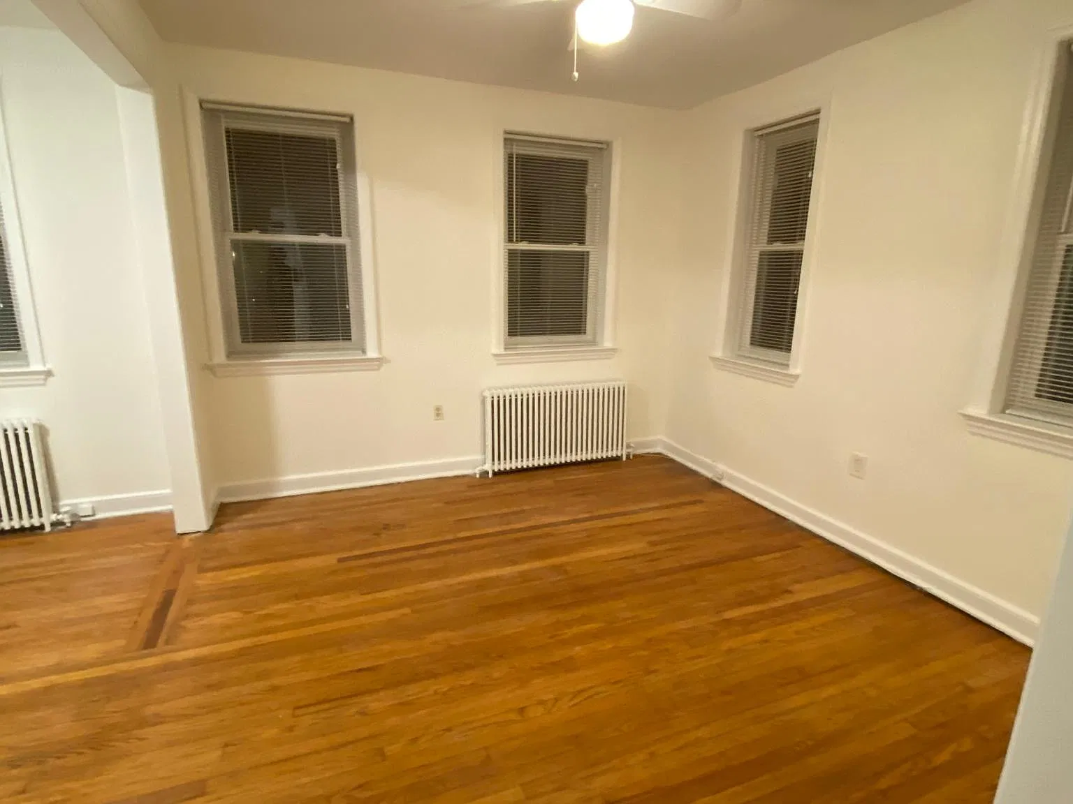 Studio, 425 sqft, $1,850 — Photo 1