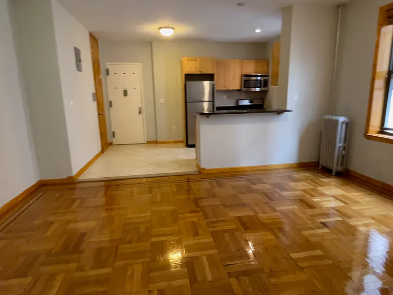 2906 21st Ave #3E — Photo 9