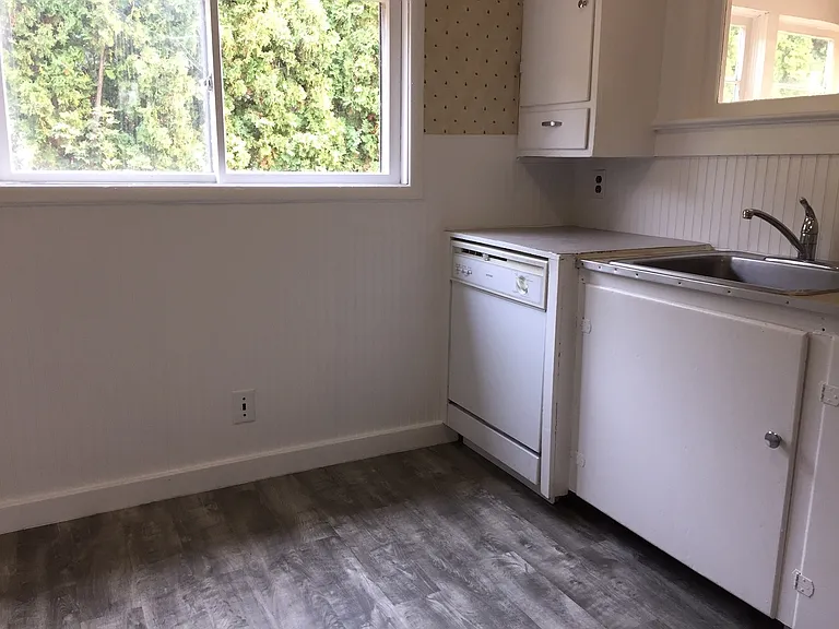 306 W 9th Ave — Photo 7