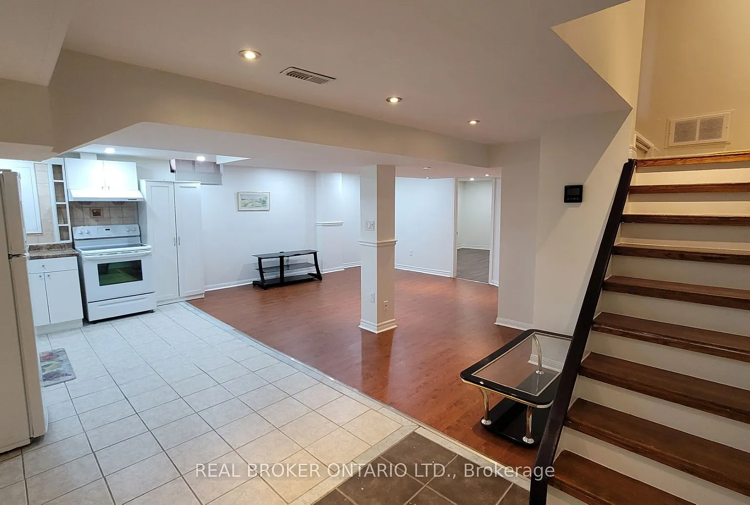 2 bed, $1,700 — Photo 2