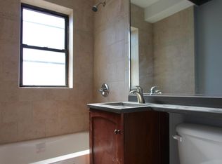 550-102 W Arlington Pl #102, Chicago, IL 60614