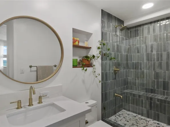 14 Aulike St APT 709, Kailua, HI 96734