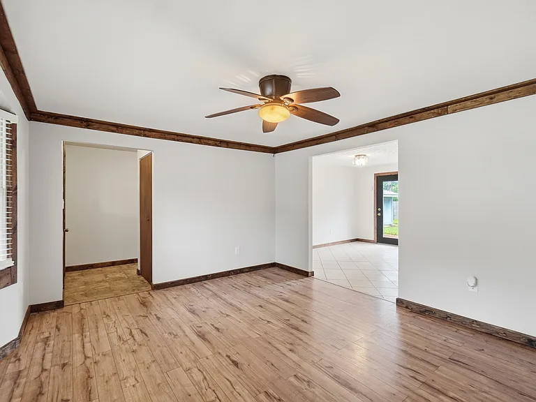 27 Laurelgrove Dr — Photo 8