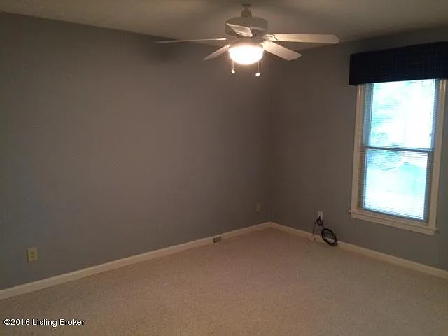 11026 Fairway Pointe Dr — Photo 9