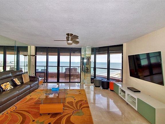 4th image of 1310 Gulf Blvd #A