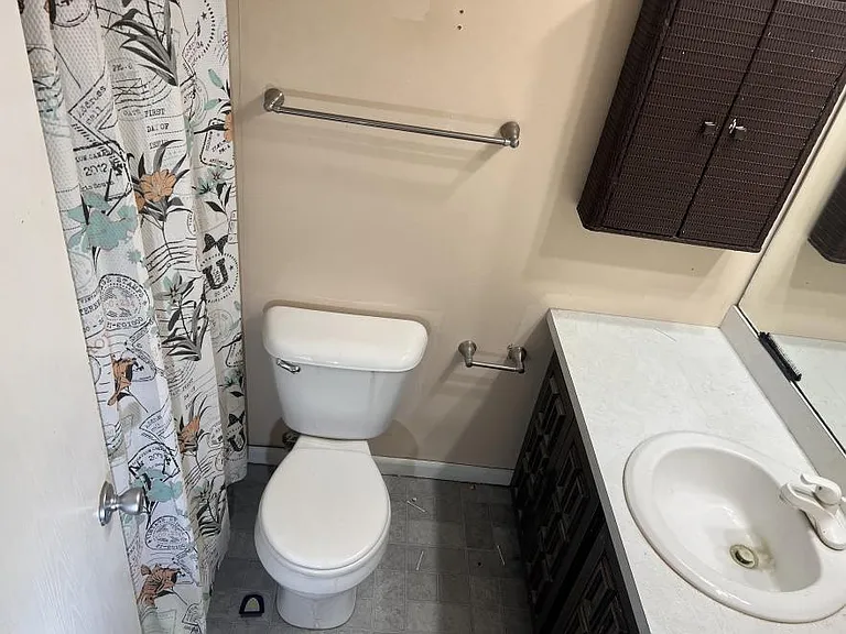 505 E Lowell Ave — Photo 5