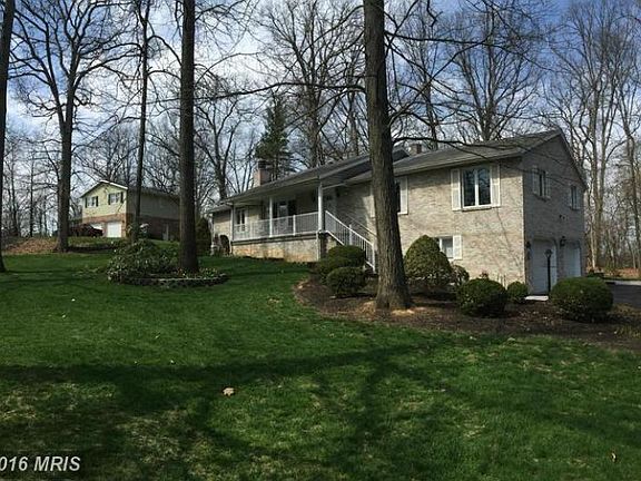 2nd image of 6271 Fairway Dr W