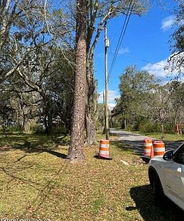 5th image of 3107 Glacier St #2