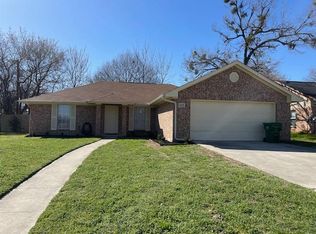605 N Avenue D, Springtown, TX 76082