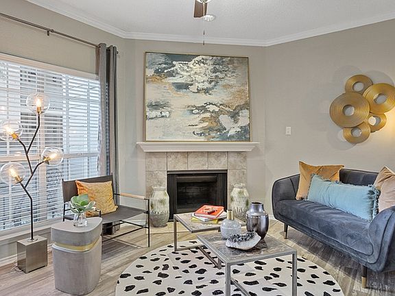 2nd image of 2311 Stratton Ln #1101