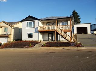340 NW 6th St, Willamina, OR 97396