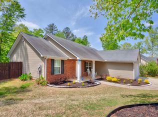8 Saint Charles Pl #45, Grantville, GA 30220