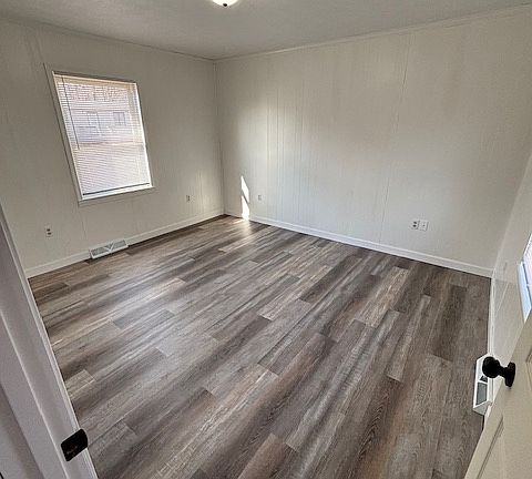 5th image of 140 Rockridge Ct